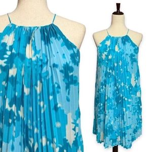 Calvin Klein Women's Blue Pleated Spaghetti Strap Dress  Size 6